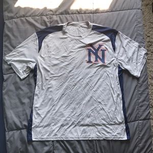 “NY” embroidered men’s New York 100% polyester shirt worn once. Size XL.